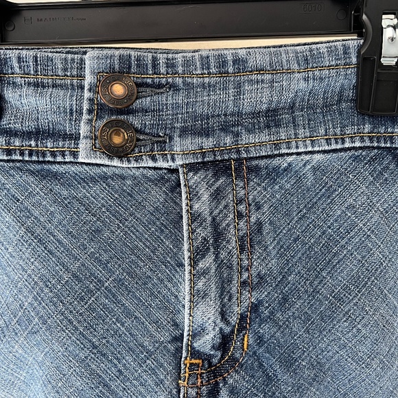 VTG Gap Stonewash Denim Stretch Mini Skirt Sz 8 - Picture 2 of 7